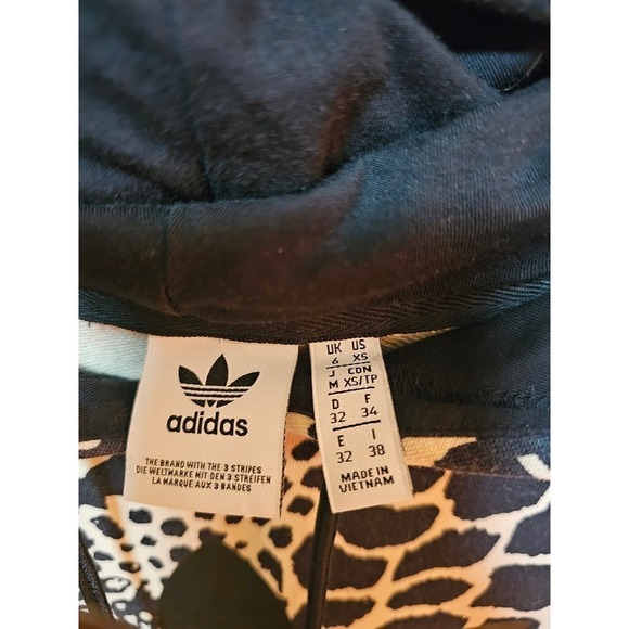 Adidas Leopard print hoodie Jacket‎ XS. Animal prints Croptop. Active. Sporty. - Picture 9 of 9